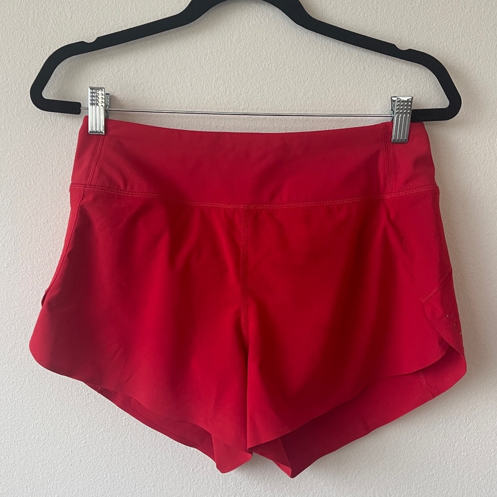 Athleta Run With It 3.5" shorts